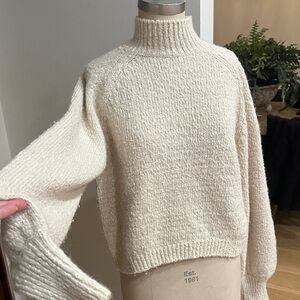 Maje Cream alpaca/Cotton blend chunky knit Turtleneck Sweater